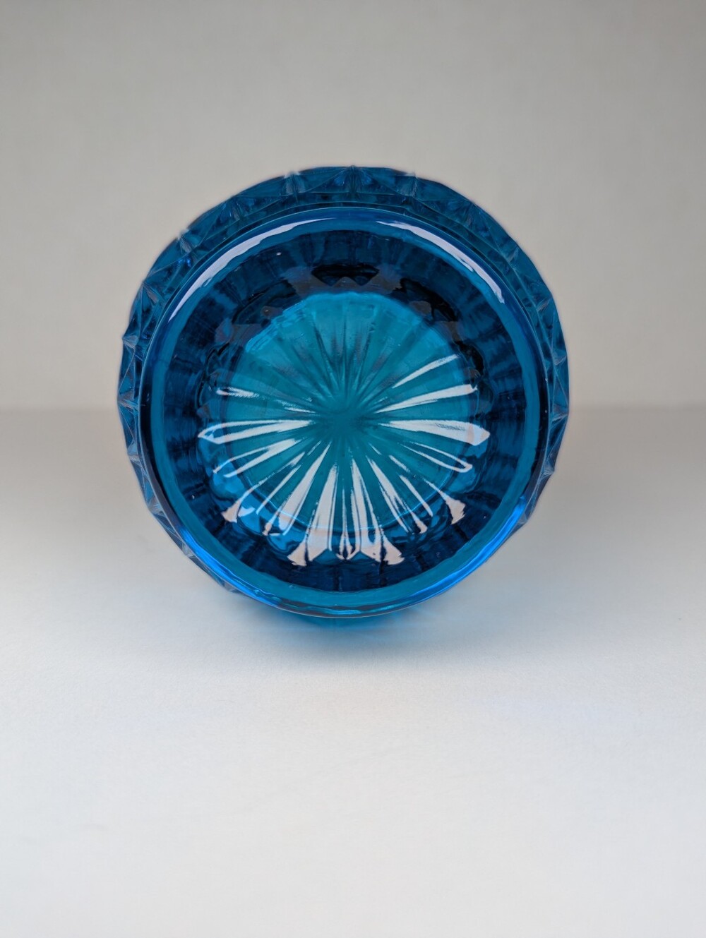 VTG Blue Art Glass Vase 14" Tall Asymmetrical Wavy Rim Faceted Geometric Base - Picture 7 of 12